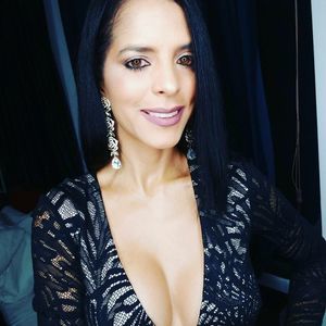 Meet your Posher, Anny